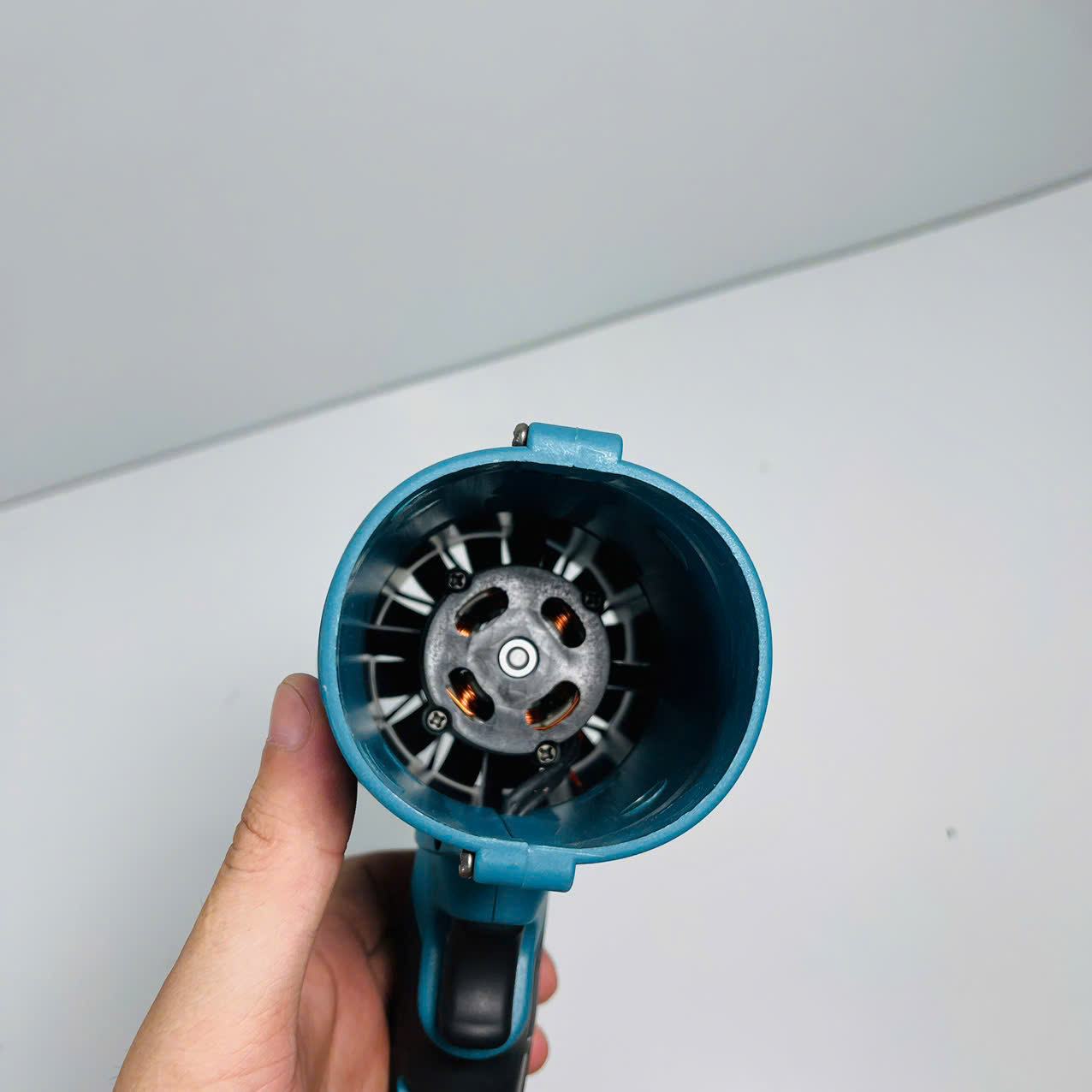 Máy Thổi Phản Lực D-max PRO Không Chổi Than - Bộ 2 Pin 10cell - Thổi Mạnh, Siêu Bền - Ảnh 2