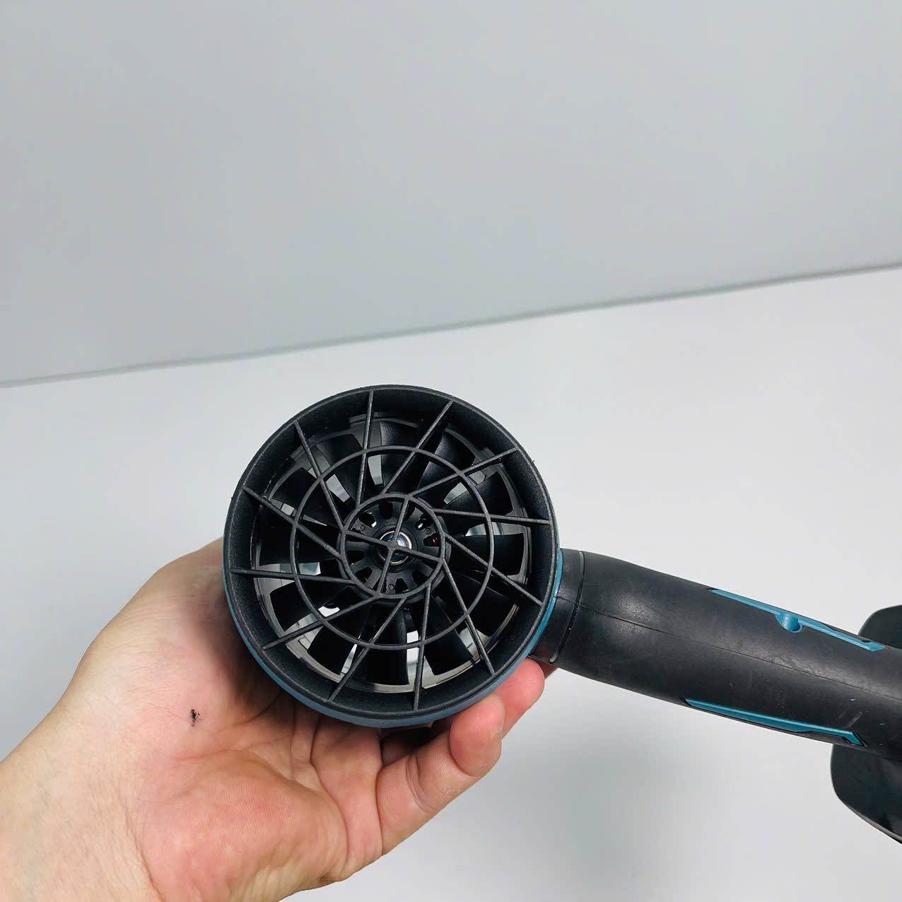 Máy Thổi Phản Lực D-max PRO Không Chổi Than - Bộ 2 Pin 10cell - Thổi Mạnh, Siêu Bền - Ảnh 4
